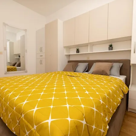 Apartment Karla Makarska Exterior photo