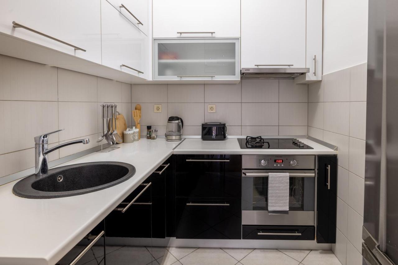 Karla Apartment